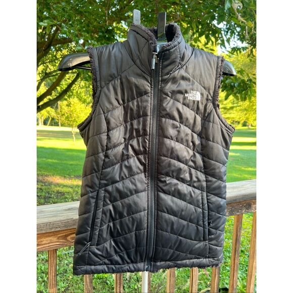 The North Face Reversible Vest Faux Fur Puffer - Picture 1 of 3